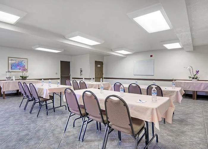 Los Prados Hotel San Mateo