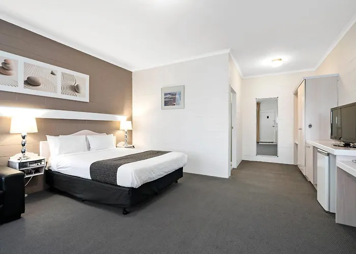 Tinamba Hotels