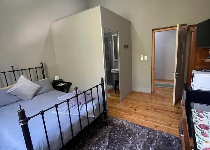 Ladybrand Hotels