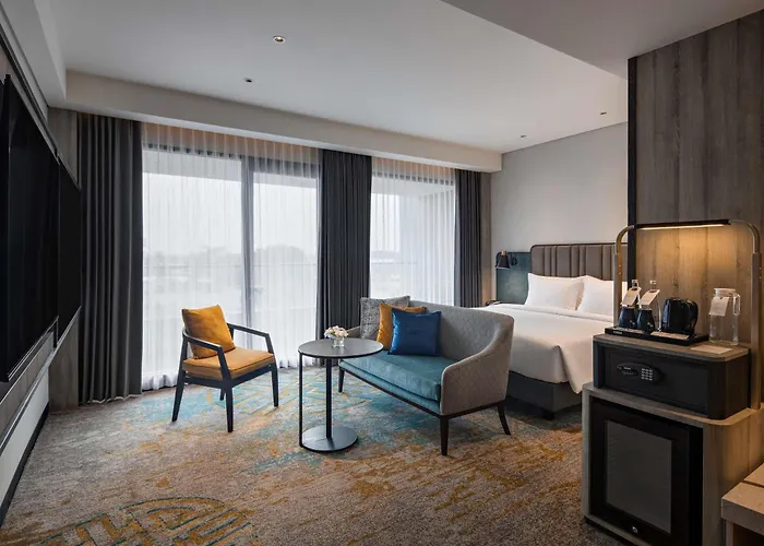 Madiun Hotels