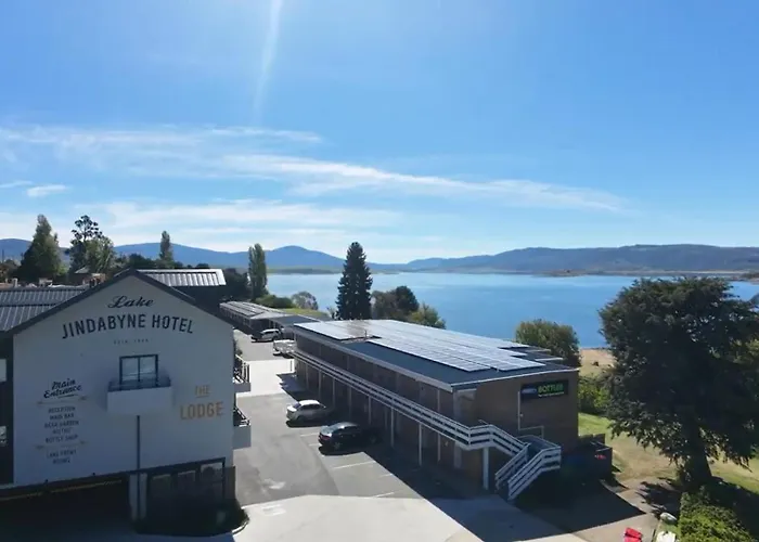 Kosciuszko National Park Hotels