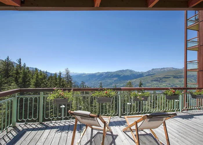 Les Arcs (Savoie) Hotels