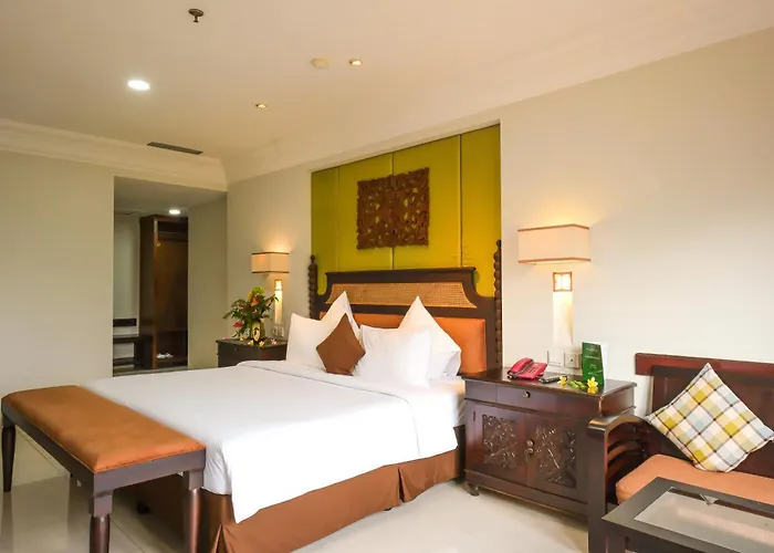 Puncak Hotels
