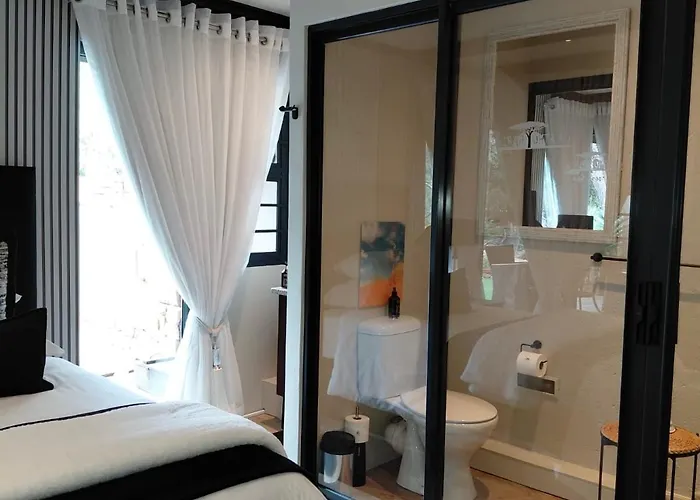 Kathu Hotels