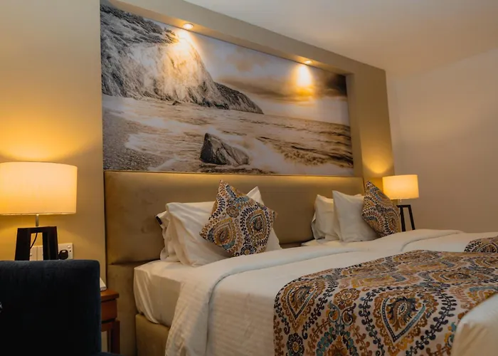 Wattala Hotels