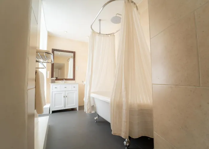 Harrogate Hotels