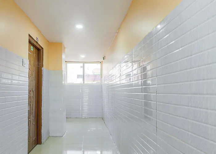 Araku Hotels