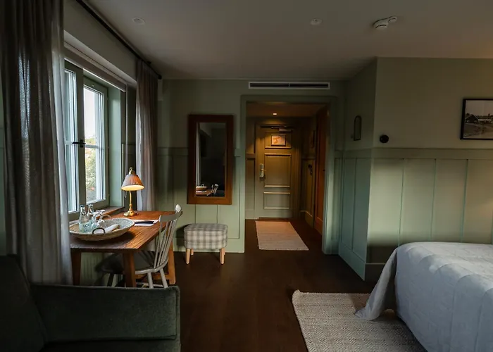 Varmdo Hotels