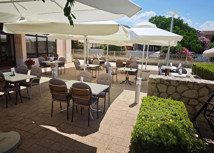 Privlaka (Zadar) Hotels