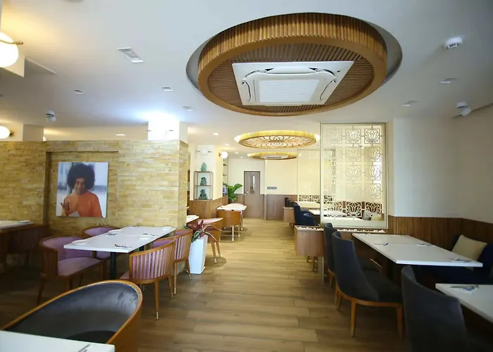 Chikkaballapura Hotels