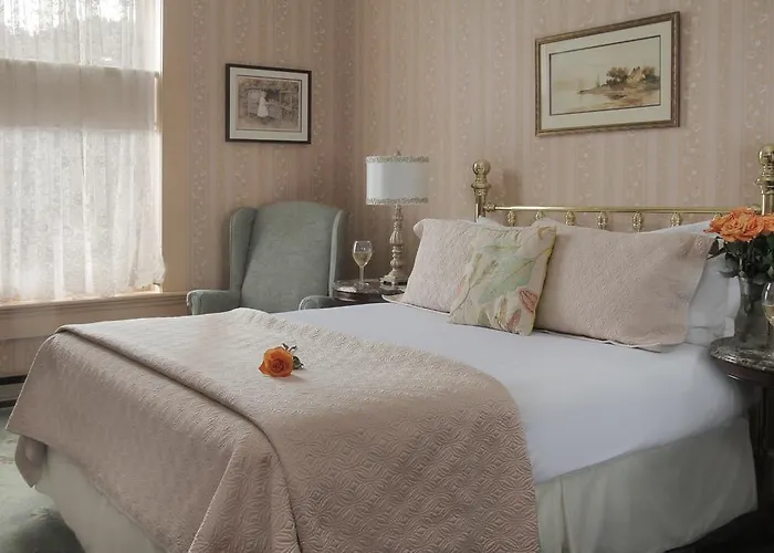 Victorian Inn Ferndale