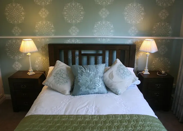 Roundstone Hotels