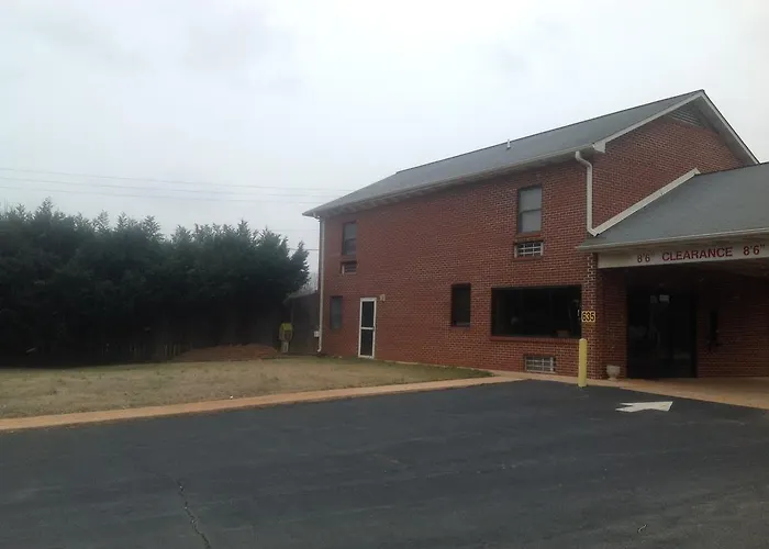 Highway Inn Mocksville