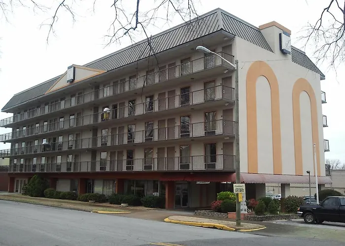 Studio 9 Inn & Suites Decatur