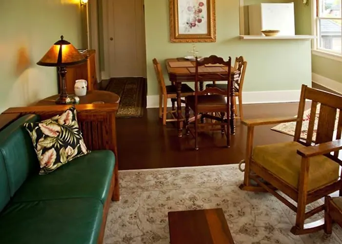 Hydrangea Inn Eureka