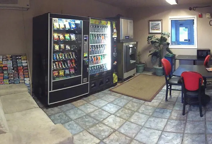 Hilltop Inn & Suites Victorville