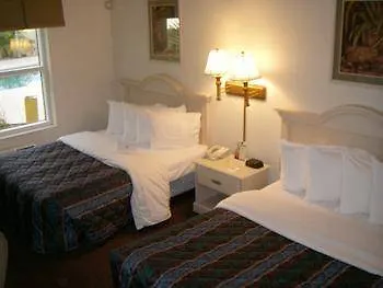 Main Stay Suites Of Fort Myers