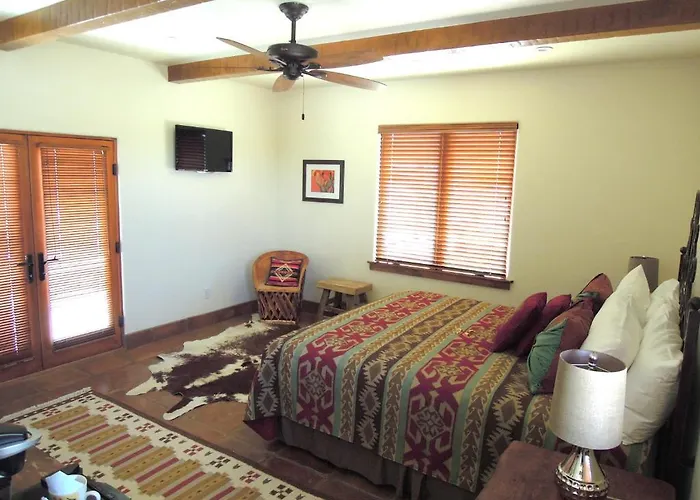 Croad Vineyards - The Inn Templeton