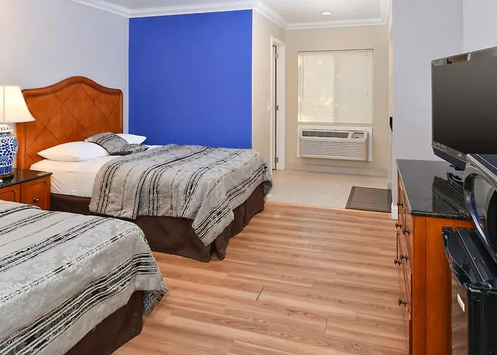 Highlander Motel Oakland