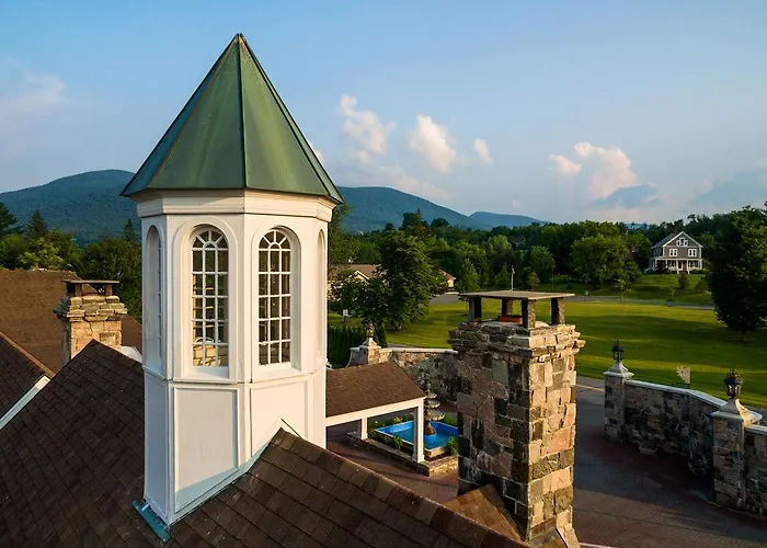 Orchards Hotel Williamstown