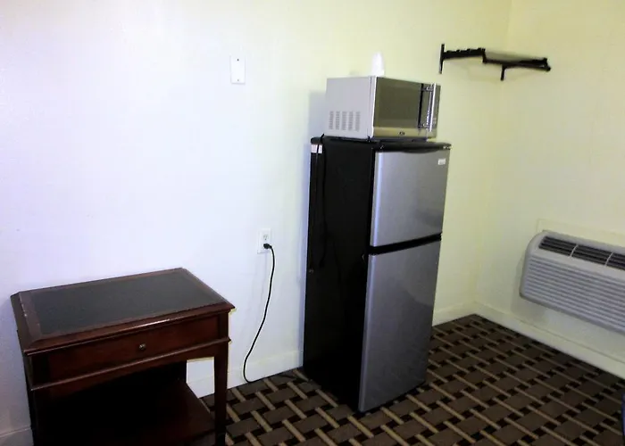 Budget Host Inn Arlington