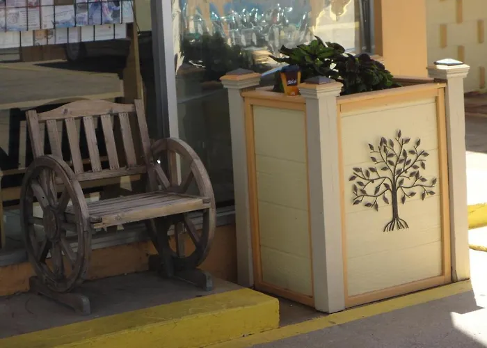 Astro Motel Hutchinson