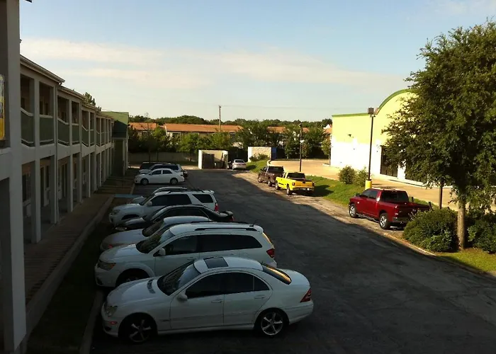 Americas Best Value Inn Arlington