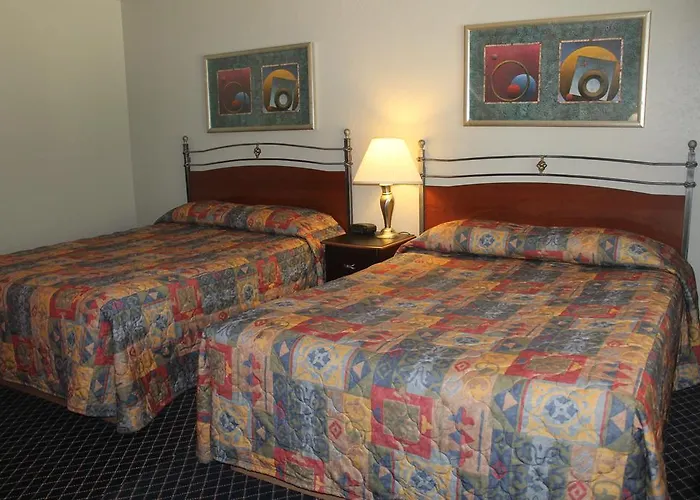 Golden Chain Motel Grass Valley