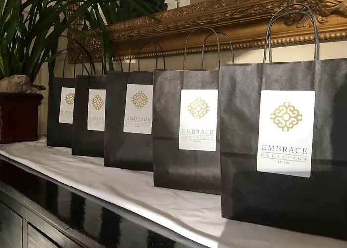 Embrace Calistoga Bed & Breakfast