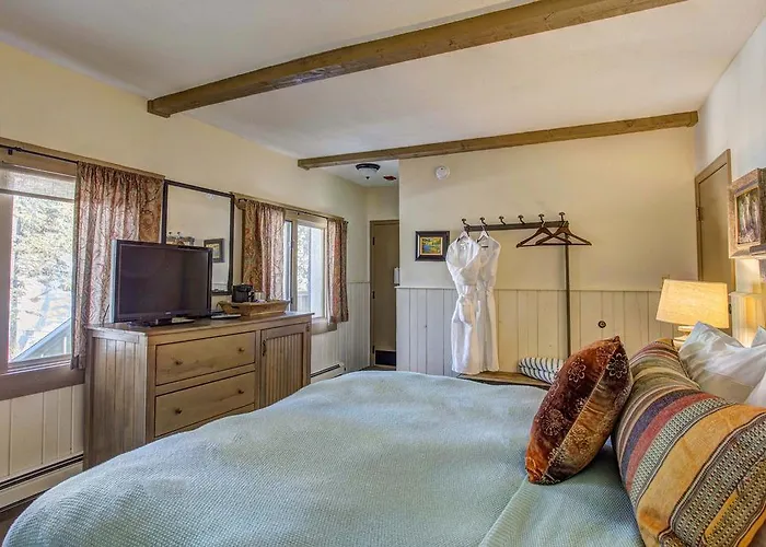 Vasquez Creek Inn Winter Park