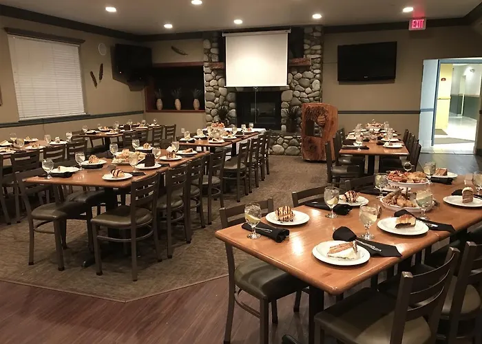 Grand View Inn & Suites Wasilla