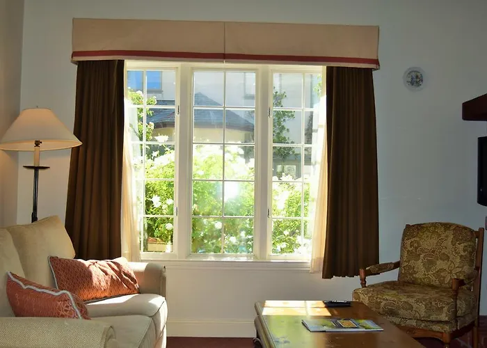 Vineyard Country Inn St. Helena