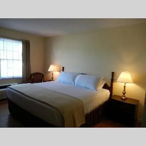 Erie Islands Resort & Marina Port Clinton