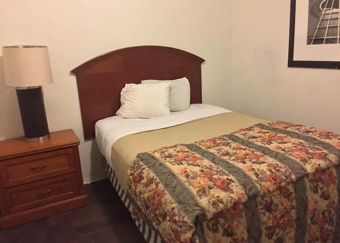 Ranch House Inn & Suites Temple