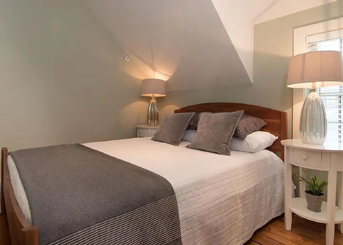 8 Dyer Hotel Provincetown