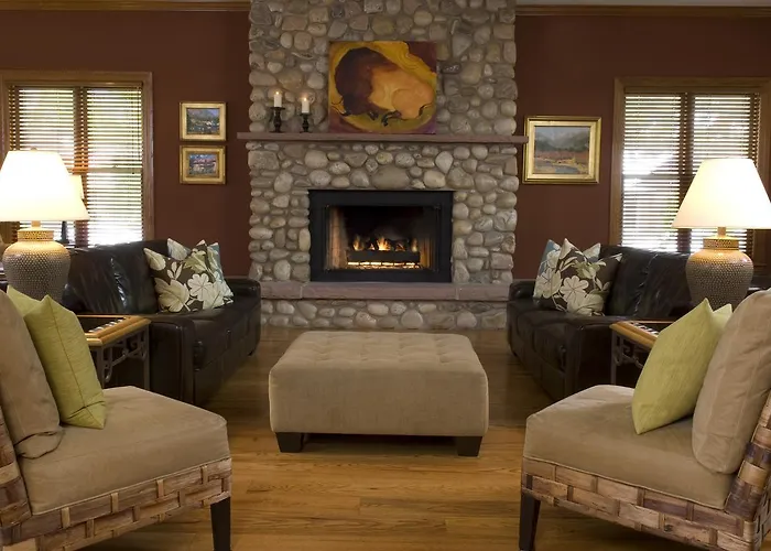 The Bradley Boulder Inn