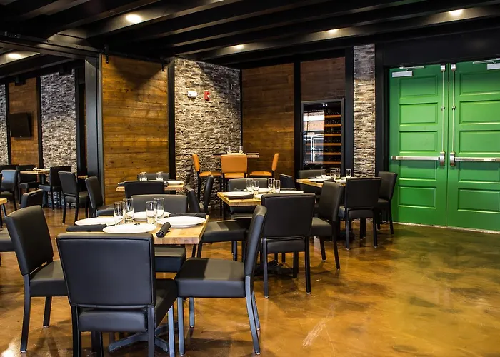 Chippewa Falls Hotels