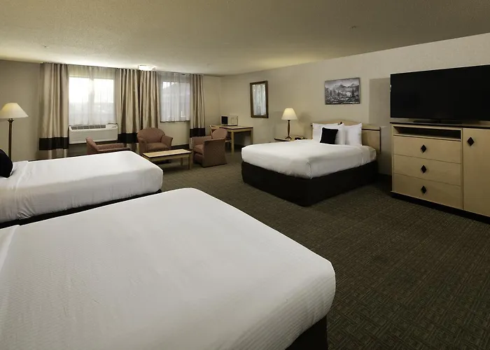 Sylo Hotel Denver Airport, A Ramada By Wyndham Aurora