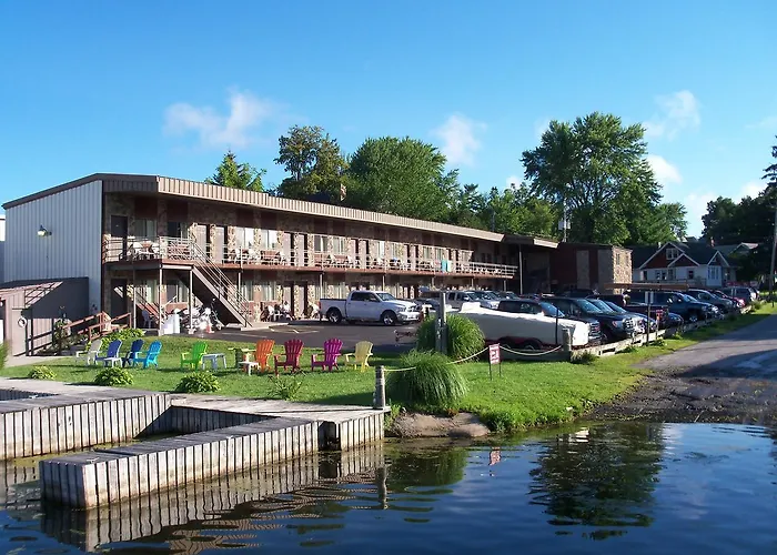 Otter Creek Inn Alexandria Bay