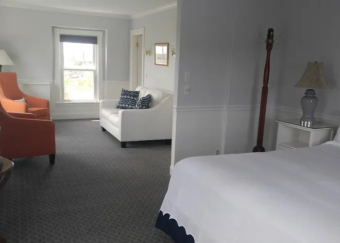 Harbor House Inn Boothbay Harbor