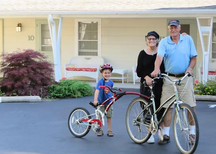 Peninsula Park-View Resort Fish Creek