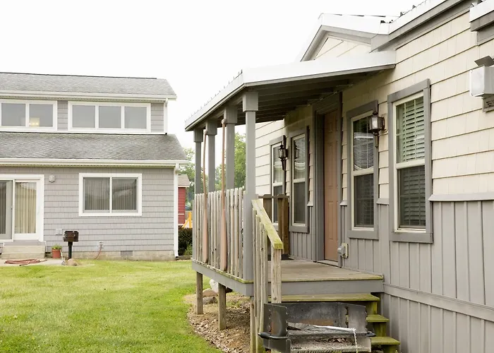 Indiana Beach Accommodations Monticello