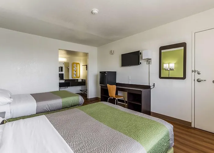 Motel 6 El Paso East