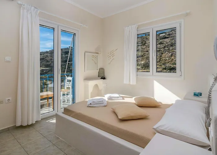 Klima (Milos) Hotels