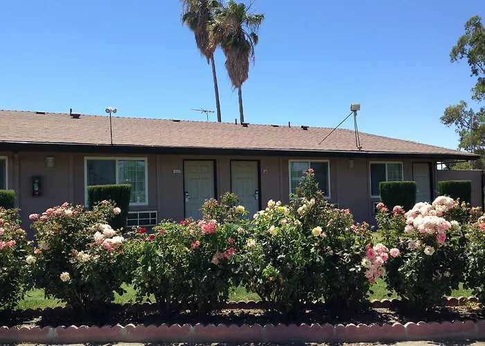 Maple Inn And Suites Los Banos