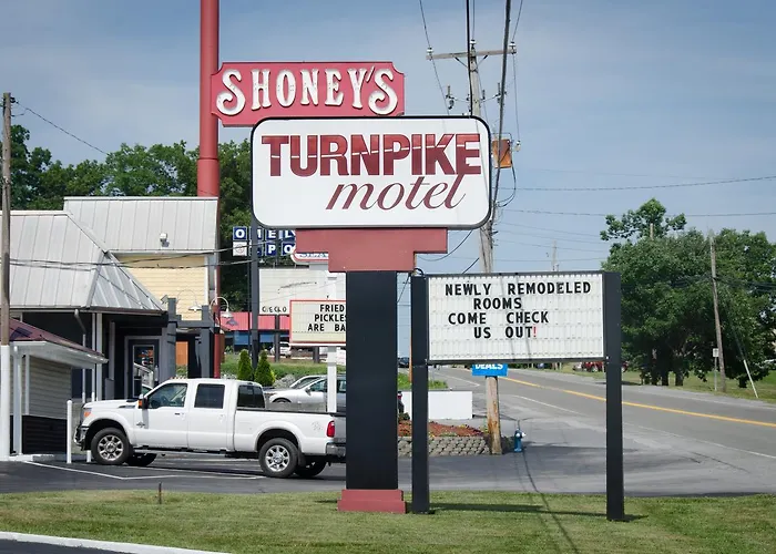 Turnpike Motel Melrose