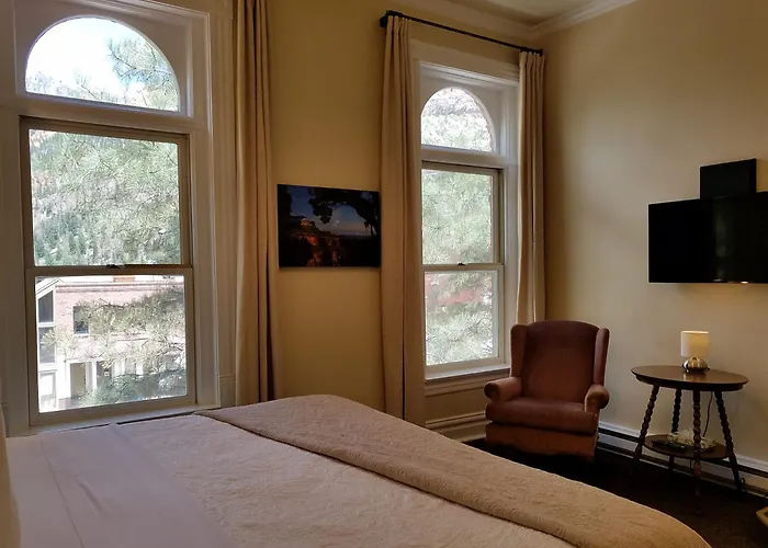 Hotel Ouray - For 12 Years Old And Over (Adults Only)