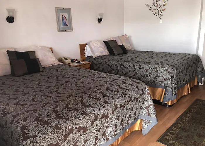 Highlander Motel Williams