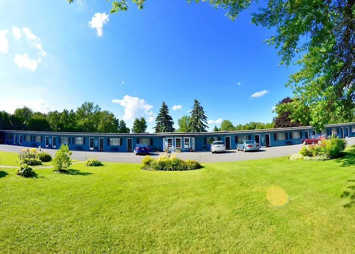 Skaneateles Inn On 20 Auburn