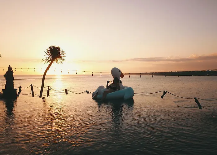 Nusa Lembongan (Bali) Hotels